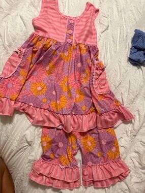 Girls Pink & Purple Floral Ruffle Two-Piece Outfit